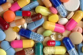 Những nguy hiểm khi dùng nhiều thuốc trong điều trị