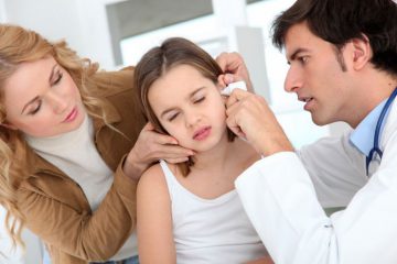 Viêm tai giữa tiết dịch - bệnh hay gặp ở trẻ
